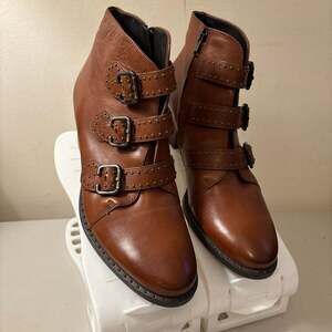 Paul Green Booties Size 9 Brown Soho Moto Copper Studded Buckle Leather